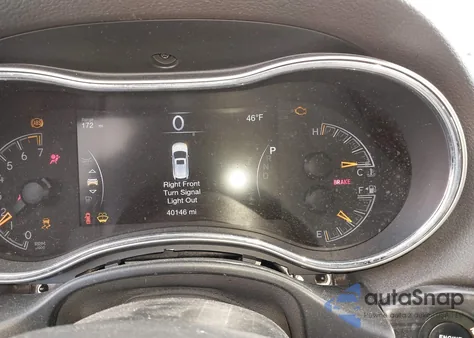 2019 Jeep Grand Cherokee Laredo E 4X4 из США, поврежденный, VIN 1C4RJFAGXKC834751